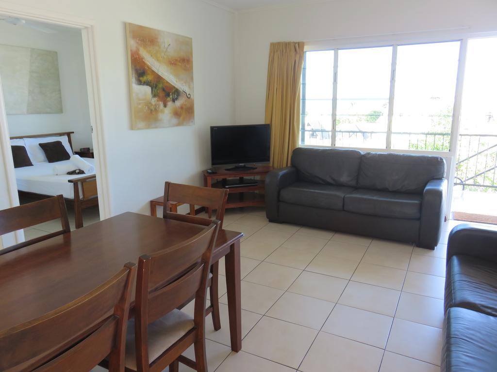 Airlie Beach Apartments Phòng bức ảnh