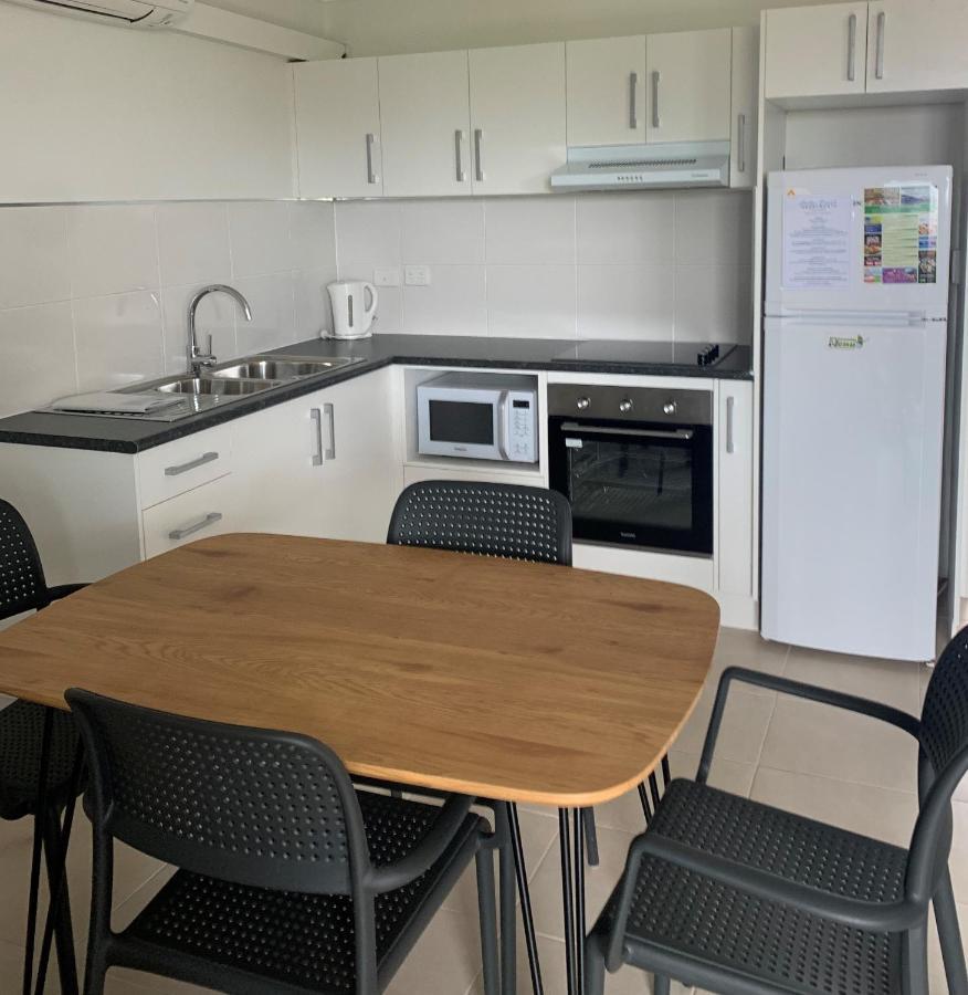 Airlie Beach Apartments Ngoại thất bức ảnh