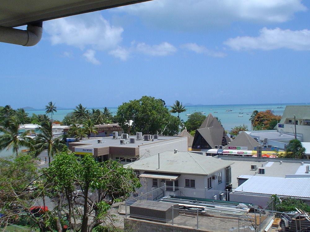 Airlie Beach Apartments Ngoại thất bức ảnh
